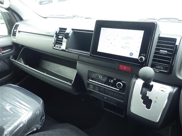 Toyota HIACE WAGON 2026 7673111-10