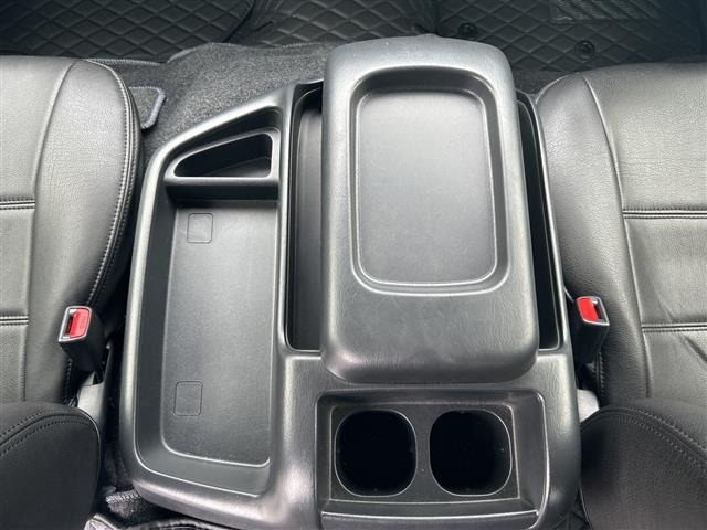 Toyota HIACE WAGON 2023 7673112-10
