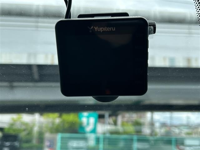 Toyota HIACE WAGON 2023 7673112-17
