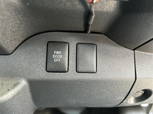 Toyota HIACE WAGON 2015 7673113-21