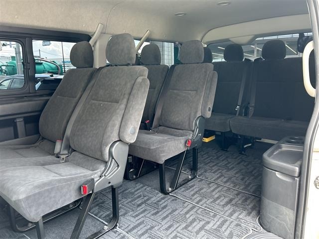 Toyota HIACE WAGON 2015 7673113-6