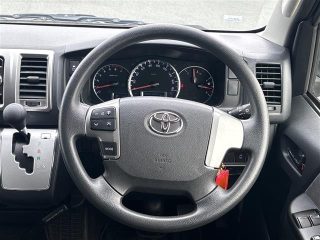 Toyota HIACE WAGON 2017 7673114-1