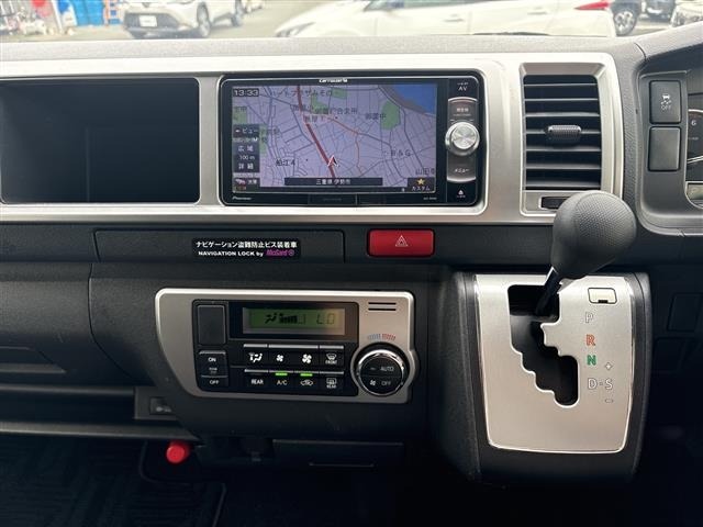Toyota HIACE WAGON 2017 7673114-6