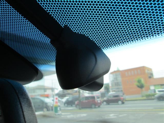 Honda INSIGHT 2022 7667675-17