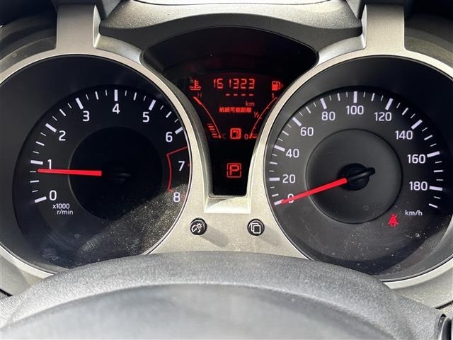 Nissan JUKE 2012 7666782-21