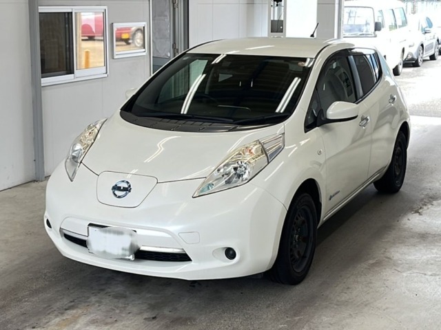 Nissan LEAF 2016 7662867-0
