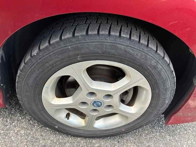 Nissan LEAF 2017 7662872-9