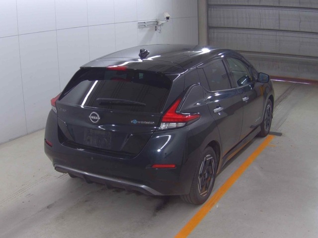 Nissan LEAF 2023 7662935-4