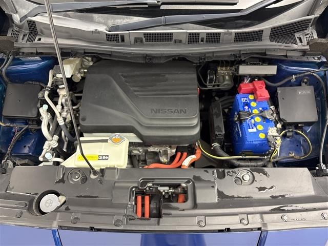 Nissan LEAF 2020 7663089-14