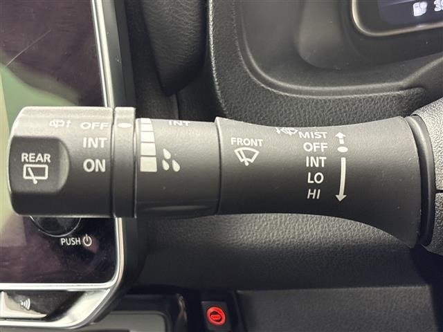 Nissan LEAF 2020 7663089-7