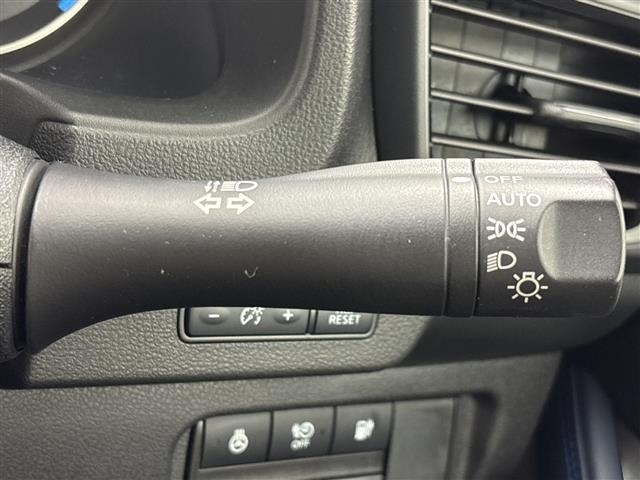 Nissan LEAF 2020 7663089-8