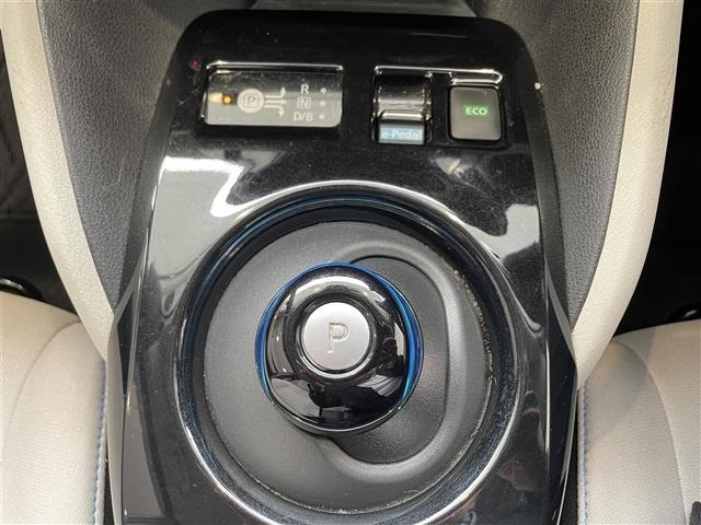 Nissan LEAF 2017 7663102-1