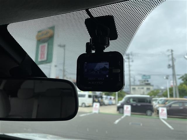 Nissan LEAF 2017 7663102-12