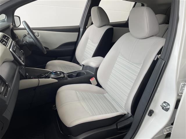 Nissan LEAF 2017 7663102-2