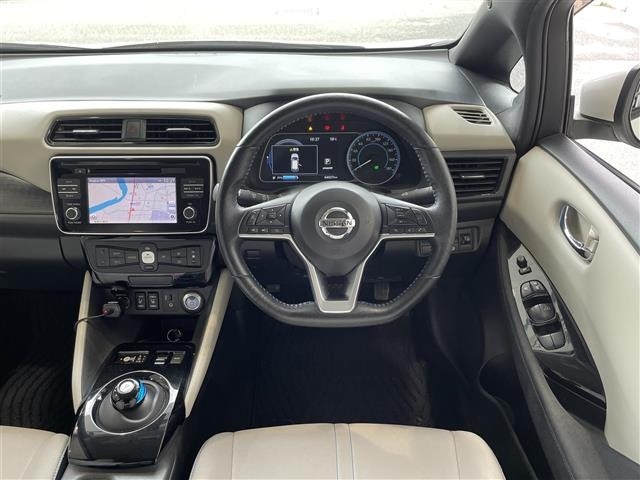 Nissan LEAF 2017 7663102-23