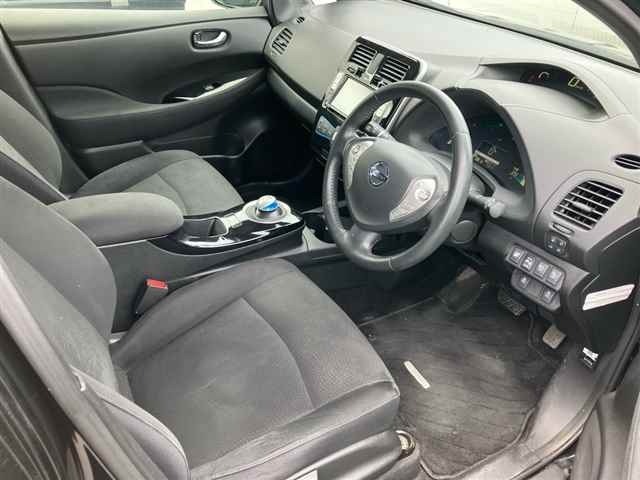 Nissan LEAF 2016 7663111-7
