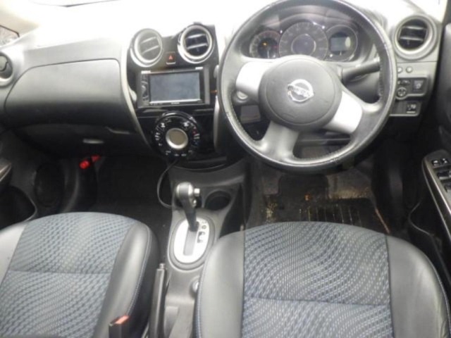 Nissan NOTE 2013 7672304-3