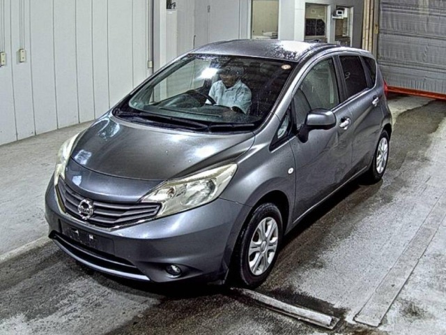 Nissan NOTE 2013 7672304-4