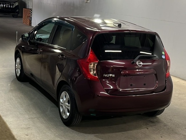 Nissan NOTE 2016 7672312-1