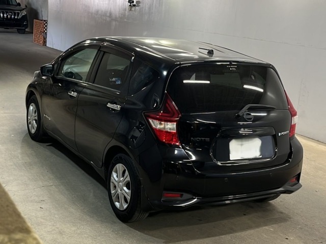 Nissan NOTE 2017 7672318-1
