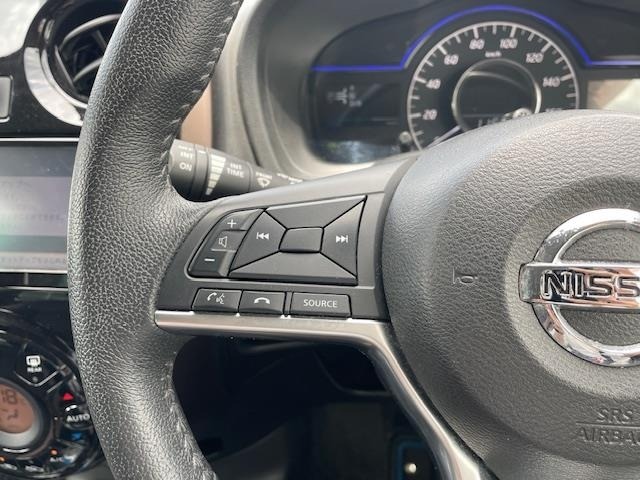 Nissan NOTE 2018 7672704-19