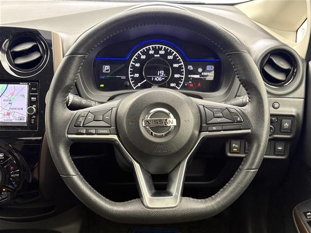 Nissan NOTE 2018 7672722-11