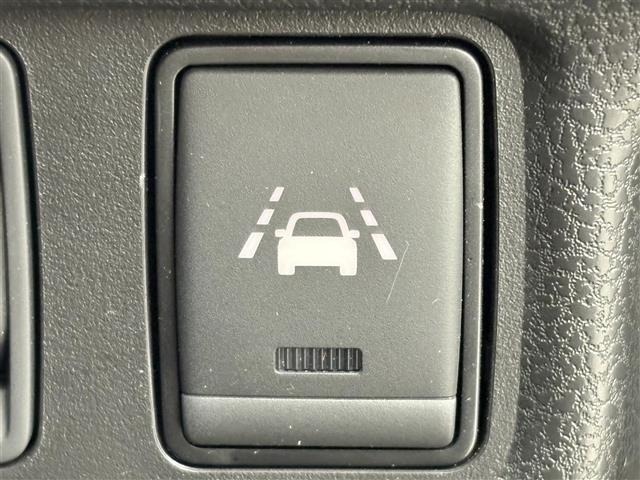 Nissan NOTE 2018 7672728-10