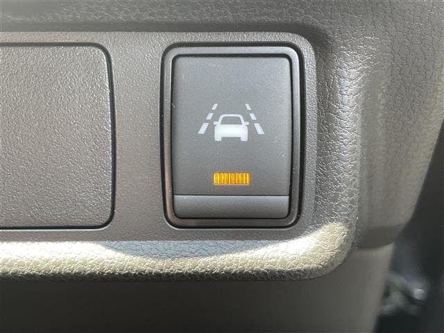 Nissan NOTE 2017 7672842-15