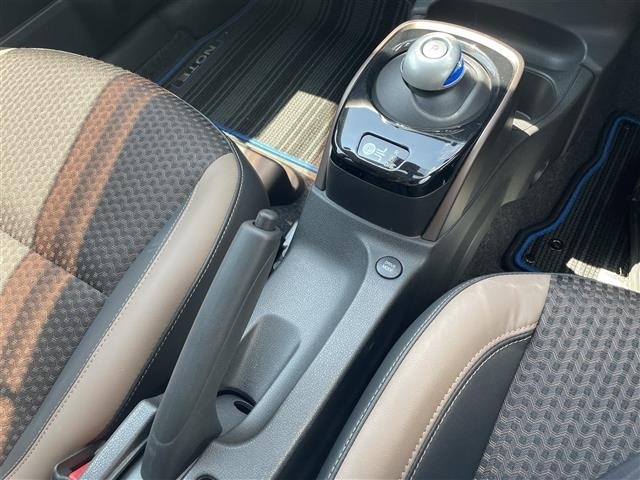 Nissan NOTE 2017 7672842-8