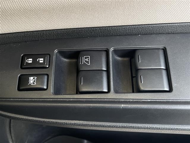 Nissan NOTE 2018 7672858-11