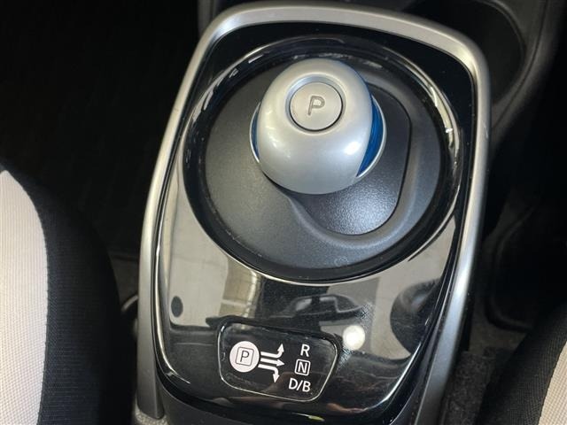 Nissan NOTE 2018 7672858-7