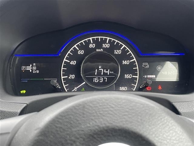 Nissan NOTE 2018 7672967-4