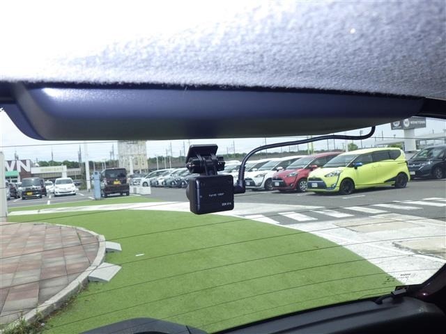 Nissan NOTE 2015 7672969-10