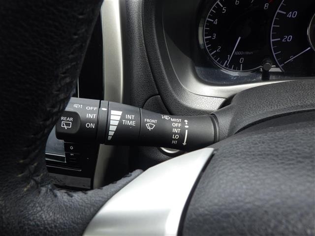 Nissan NOTE 2015 7672969-11