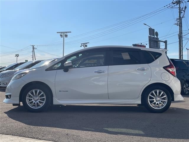 Nissan NOTE 2018 7672984-2