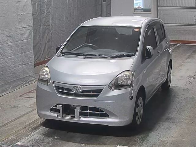 Toyota PIXIS EPOCH 2012 7673219-0