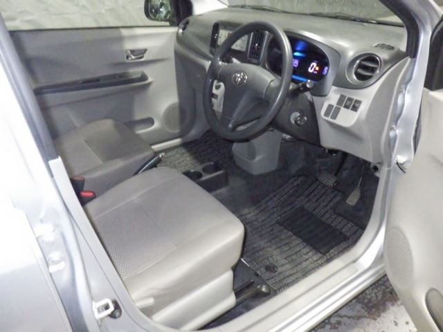 Toyota PIXIS EPOCH 2012 7673219-3