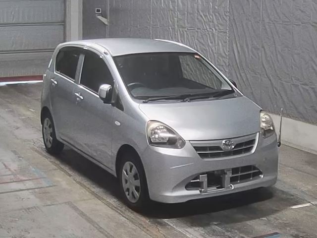 Toyota PIXIS EPOCH 2012 7673219-7