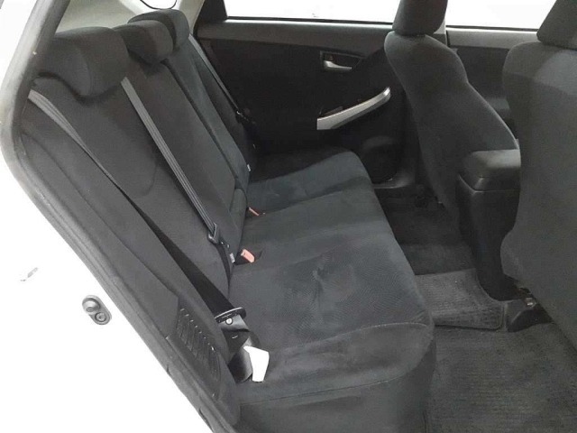 Toyota PRIUS 2015 7660084-10