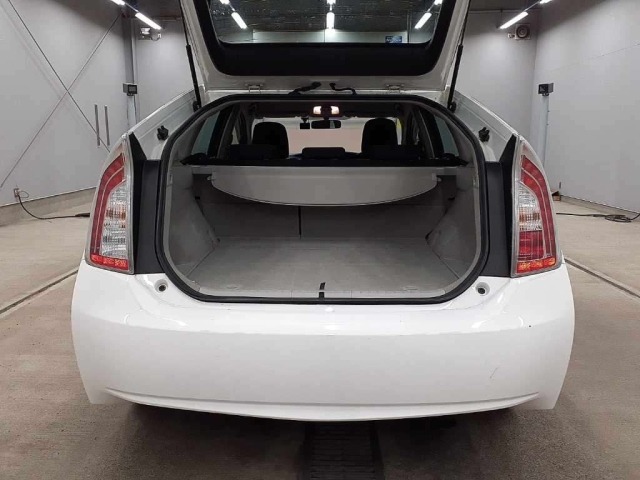 Toyota PRIUS 2015 7660084-11
