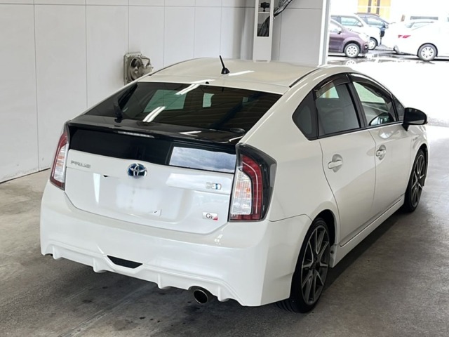 Toyota PRIUS 2014 7660092-1