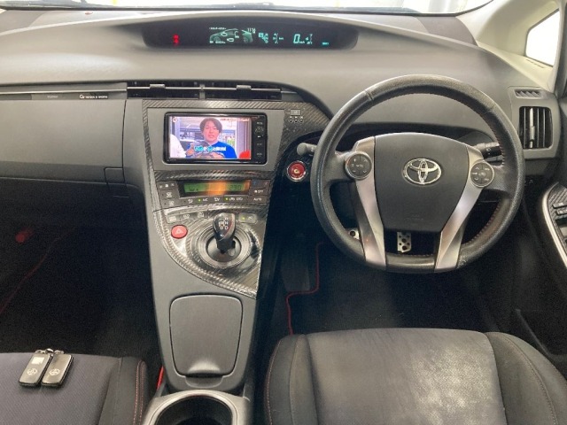 Toyota PRIUS 2014 7660092-3