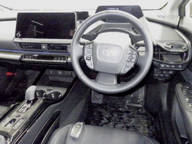 Toyota PRIUS 2023 7660107-3