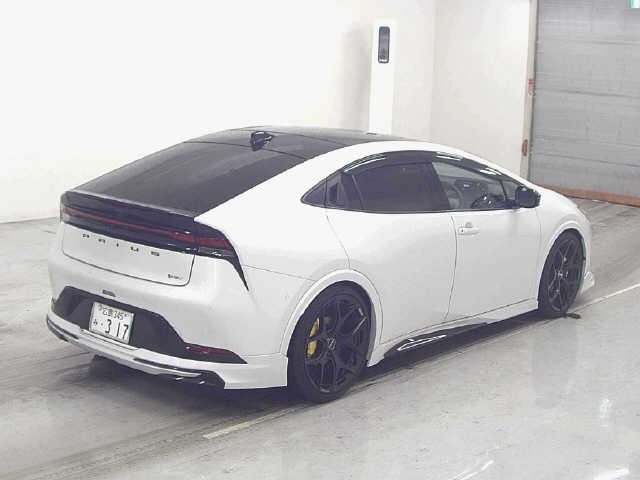 Toyota PRIUS 2023 7660107-5