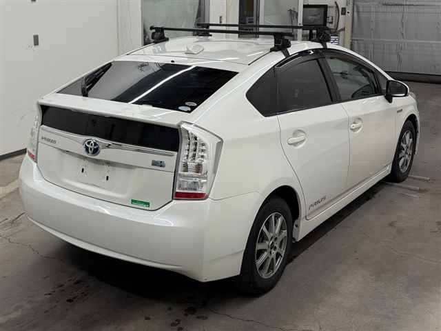Toyota PRIUS 2010 7660108-5