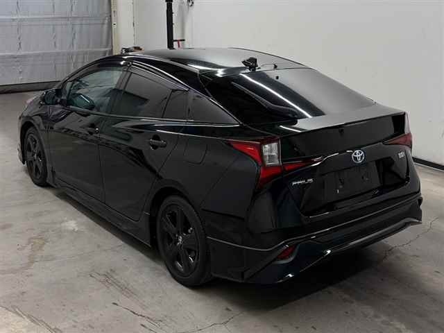 Toyota PRIUS 2019 7660110-1
