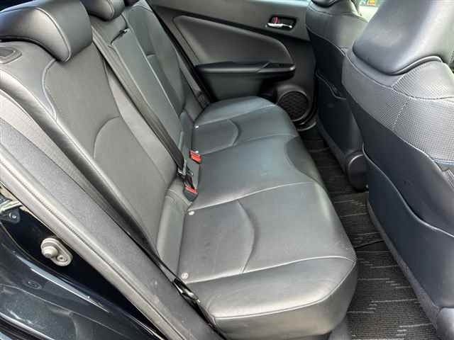 Toyota PRIUS 2019 7660110-8