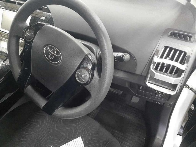 Toyota PRIUS 2013 7660125-9