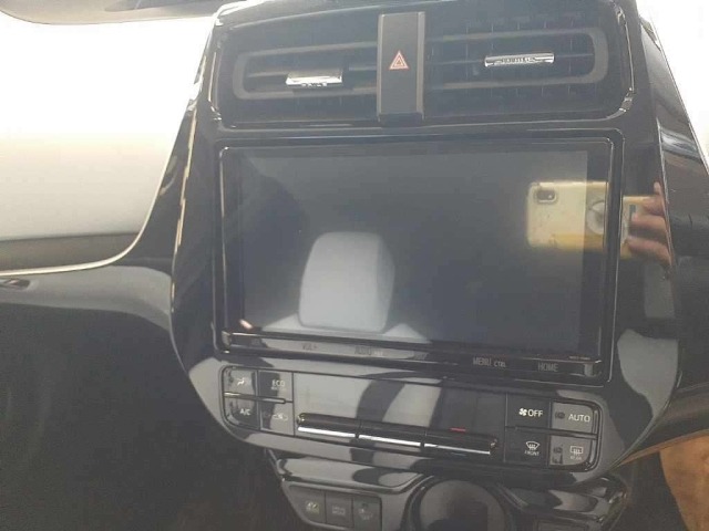 Toyota PRIUS 2019 7660128-12