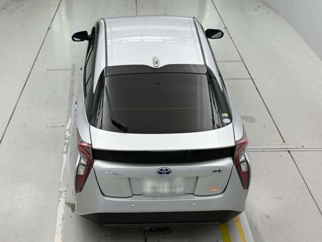 Toyota PRIUS 2018 7660129-8